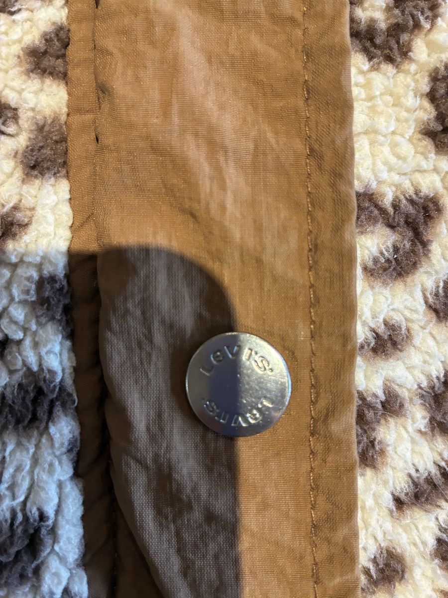 Levi's Giacche: Fleecejacke Levis Leo Muster L  – Usato da Mitlödi venduto da meyer-sabrina 4