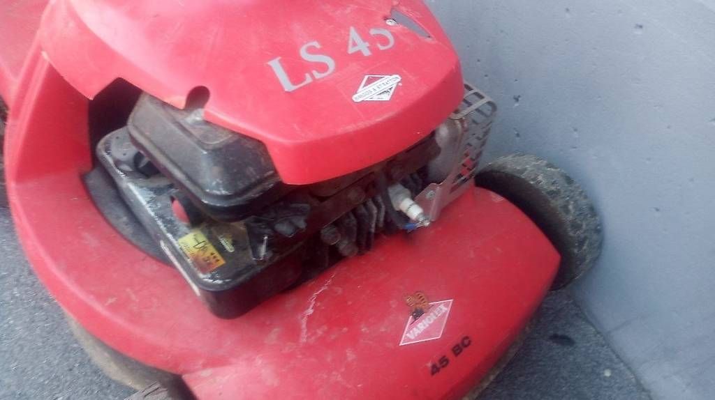 Tagliaerba: Tondeuse thermique Briggs&Stratton – Usato da Lausanne venduto da gullible 1