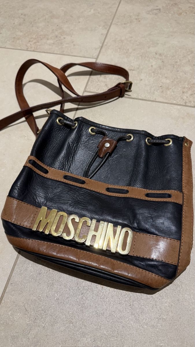 Moschino Borse da donna: Vintage Moschino Ledertasche – Usato da Eschen venduto da 14Jessica14