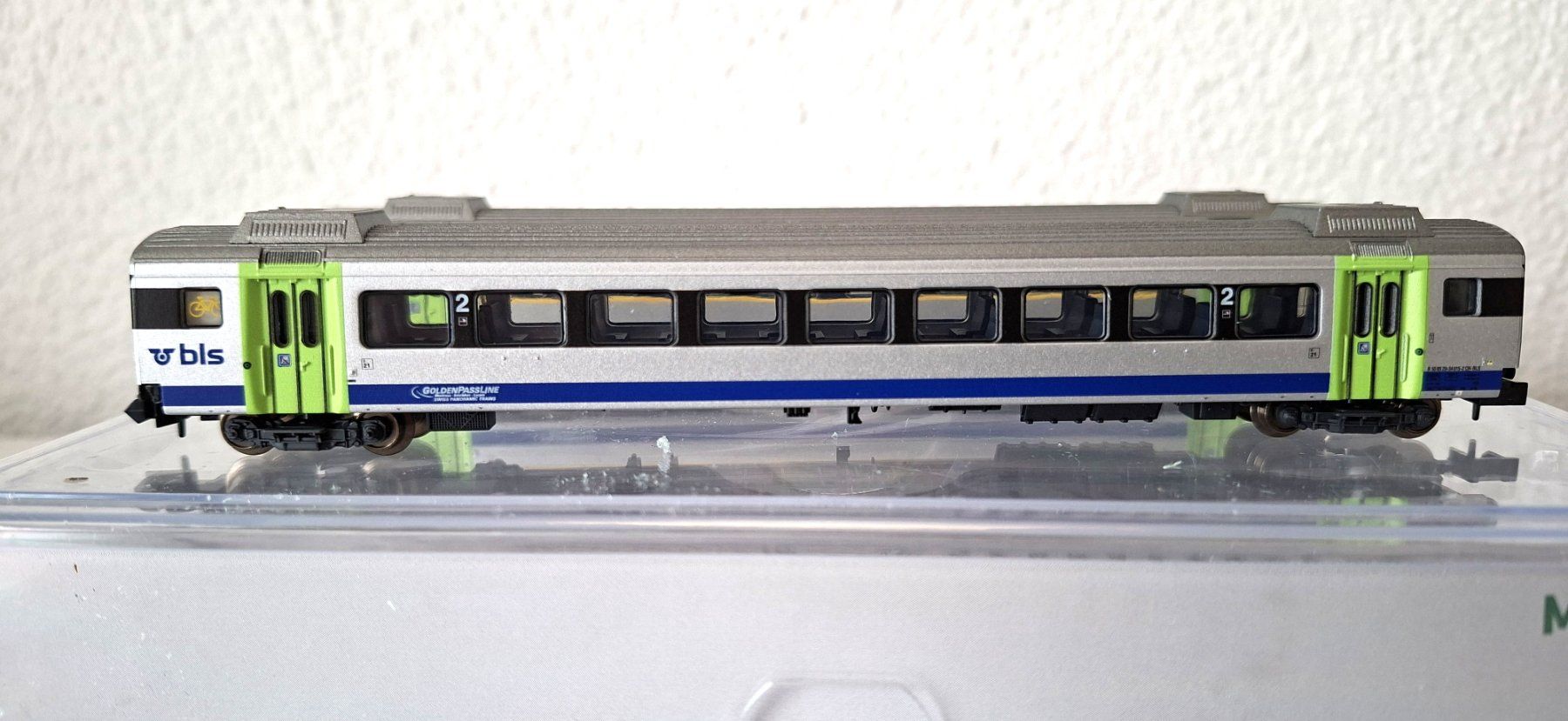Trix Modellini di ferrovie: Minitrix 2 teiliges SET " Goldenpassline " BLS 18294 – Nuovo e nell'imballaggio originale da Biberist venduto da Ntrains 5
