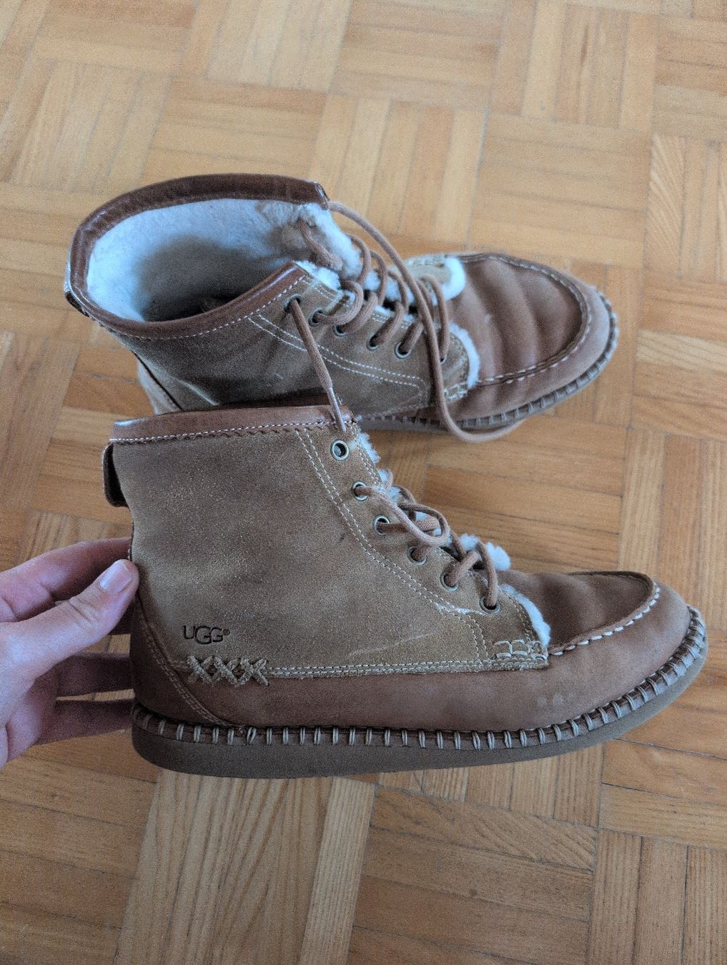 Ugg Scarpe da donna: UGG Lammfell Schuhe – Usato da Bonaduz venduto da ChristinaCh