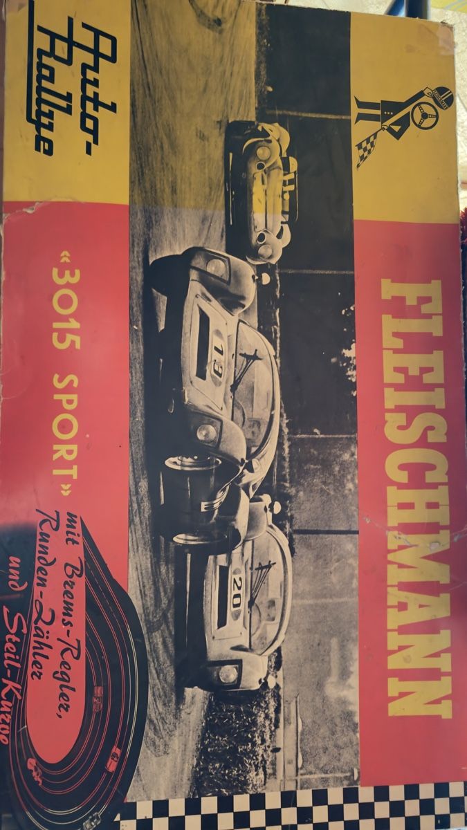 Fleischmann Circuits: Fleischmann Autorennbahn – D'occasion à Oberhelfenschwil par Gember0