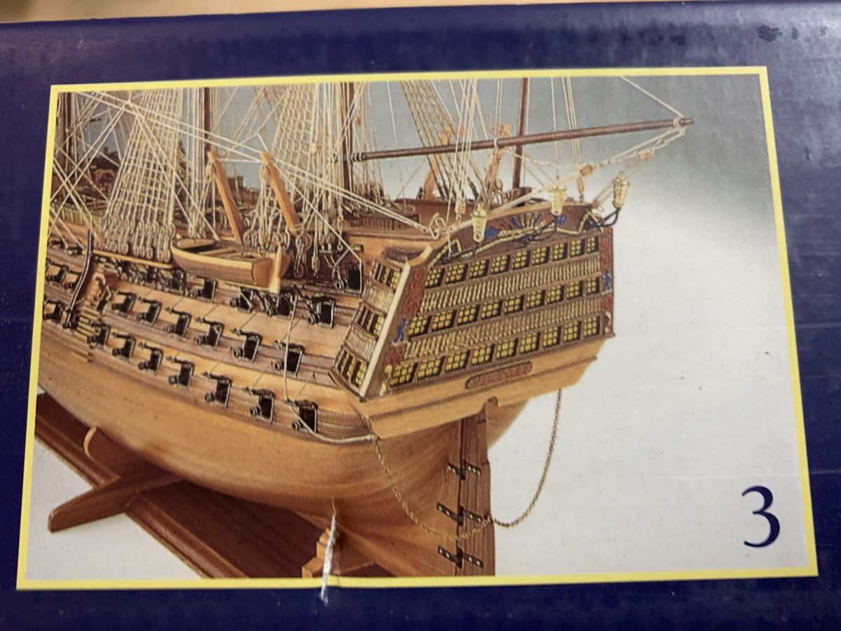 Kit di costruzioni: Modellschiff H.M.S. Victory Corel 1:98 Laden neu – Nuovo e nell'imballaggio originale da Horgen venduto da Modellcar010 2