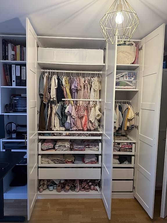 Schränke: IKEA PAX Schrank 236 mit KOMPLEMENT – Gebraucht aus Niederwil AG von mar_s9sz 2
