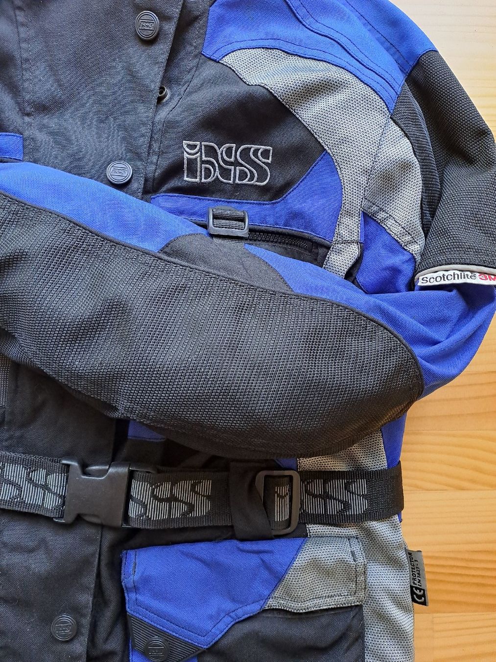 IXS Vestes: IXS Motorradjacke DM – D'occasion à Rheinfelden par Ailasor 2