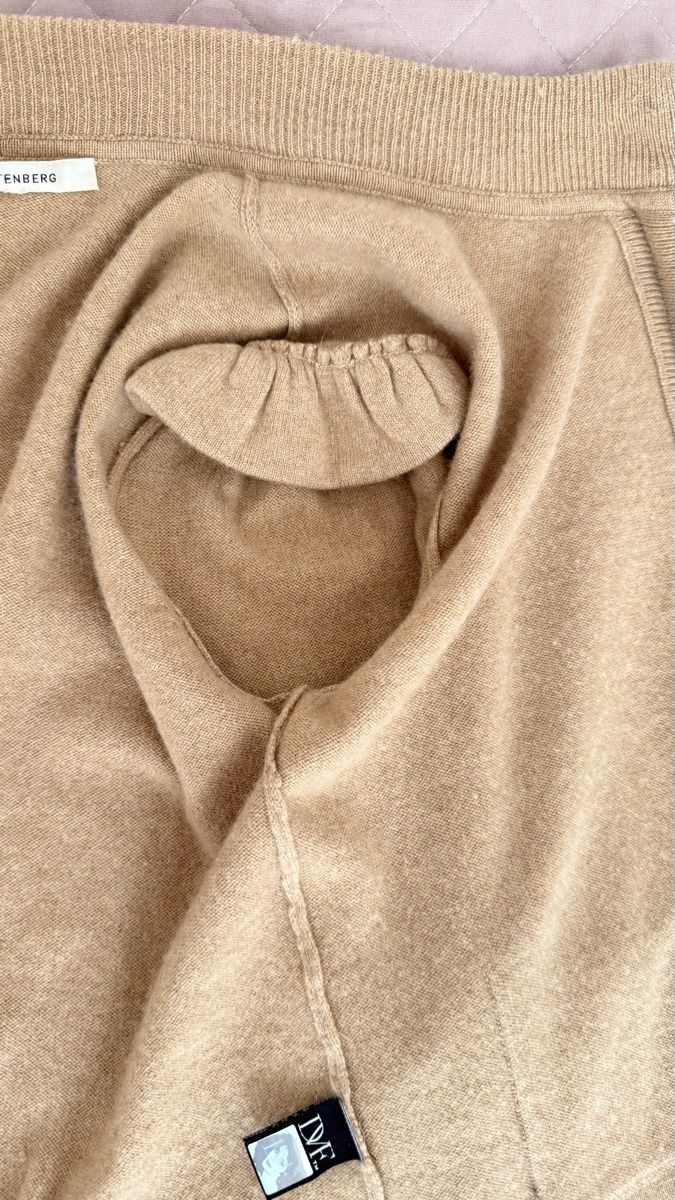 Diane von Furstenberg Cappotti: Diane von Furstenberg Strickjacke - beige, Größe S – Usato da Zollikerberg venduto da MK-13 5