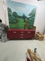Sideboard rot mit 3 Schubladen und 2 Türen, Gebrauchsspuren