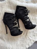 Schwarze Schnür-High Heels Gr. 36 - Elegant & Sexy