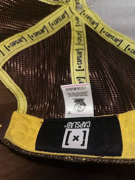 Copricapi, berretti & cappellini: Capslab Tom and Jerry "Jerry" Trucker Cap – Usato da Langendorf venduto da ima_vcn7 4