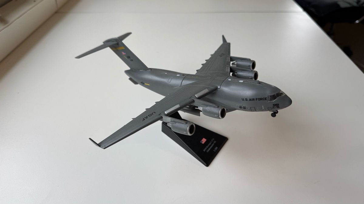 Boeing Kit di modellismo & Modellini statici: Boeing C17 Globemaster 1:200 – Usato da Sonvico venduto da youtuber