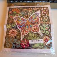DIAMOND PAINTING SCHETTERLING BLUMEN