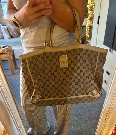Gucci Handtasche GG Canvas beige gebraucht Zustand