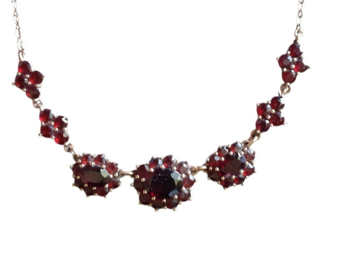 Catenine: antikes Collier Granate – Usato da Mörschwil venduto da antiksalon21 1