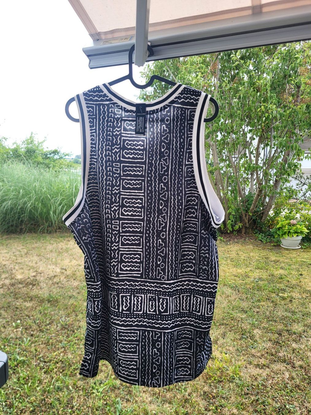 Nike T-shirt: Nike Sport Tanktop – Usato da Hedingen venduto da Gustavo98 1
