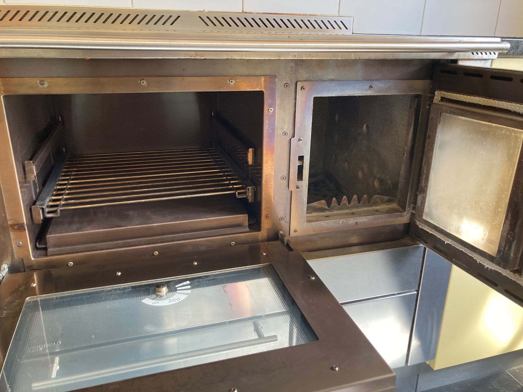 Tiba Cucine: TIBA Herd von Greithwald – Usato da Kerns venduto da cyro7777 3