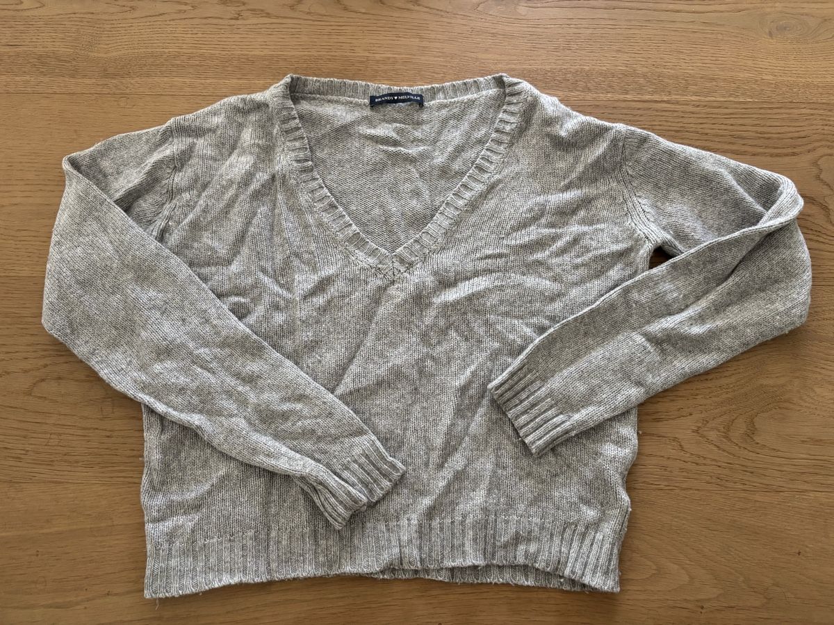 Maglioni & Felpe: Brandy Melville Pullover, Grau – Usato da Pfäffikon ZH venduto da sunshine9500