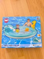 Kinderpool mit Rutsche