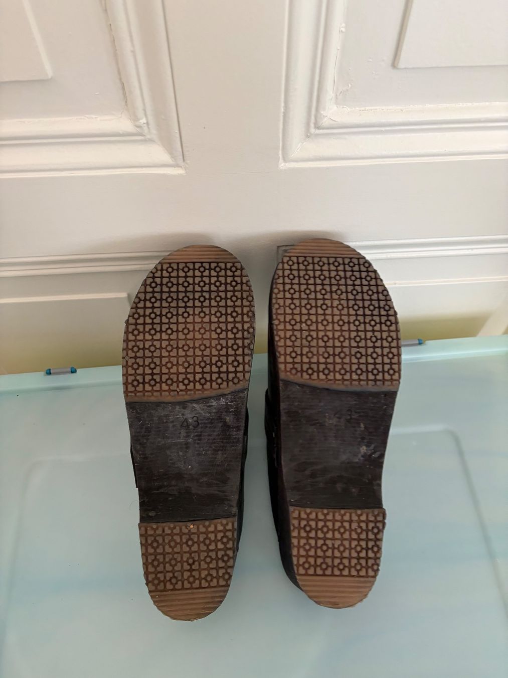 Scarpe da uomo: Holzclogs Knulp Leder schwarz Gr. 43 – Usato da Luzern venduto da Jules__ 2