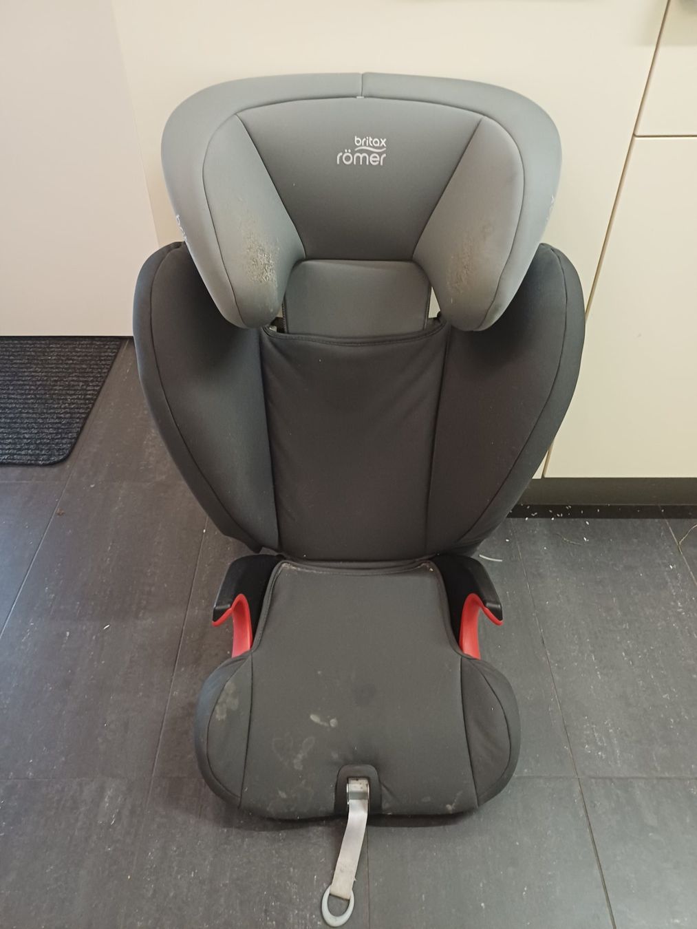 Britax Römer Auto-Kindersitze: Kindersitz Britax Römer guter Zustand – Gebraucht aus Lufingen von DagmaraWozniak