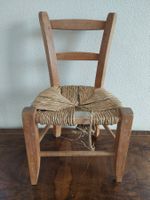 Vintage Kinderstuhl mit Binsengeflecht