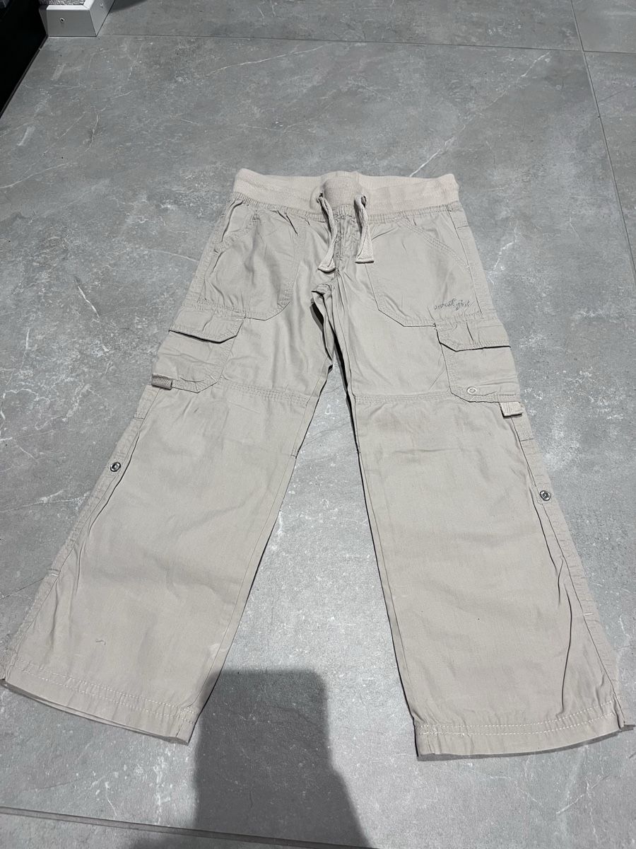 Pantaloni: 2 x Mädchenhose Grösse 110 – Usato da Altikon venduto da shiva123shiva