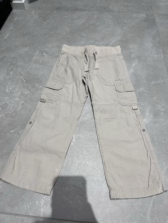 2 x Mädchenhose Grösse 110