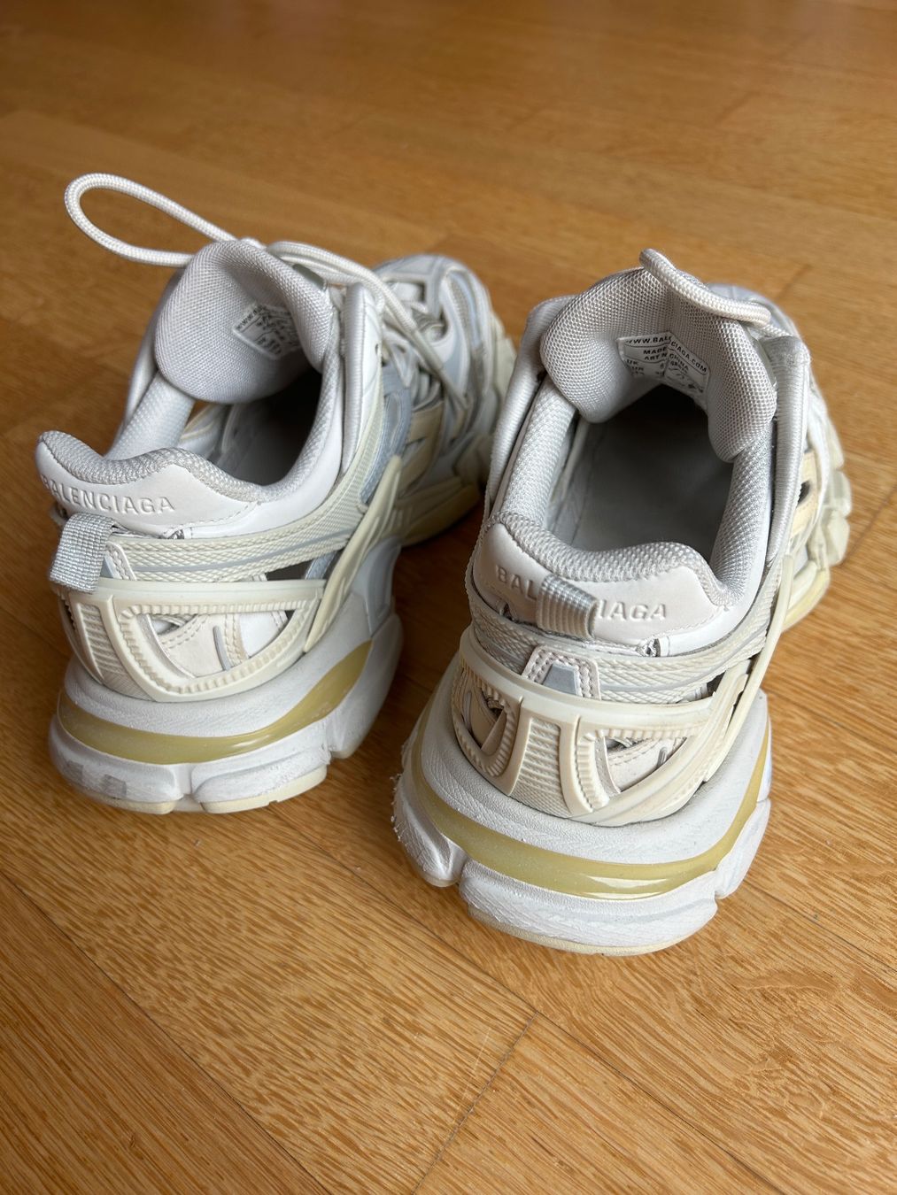 Balenciaga Scarpe da uomo: Balenciaga Track sneakers size 39 – Usato da Eysins venduto da inf_nwb9 1