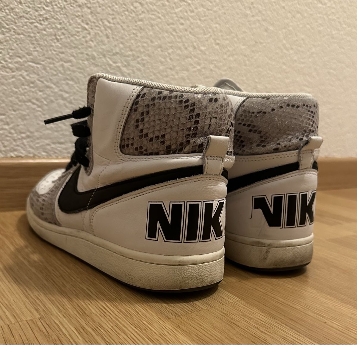 Nike Scarpe da uomo: Nike Terminator High Gr. 43 – Usato da Solothurn venduto da Ib1a 4