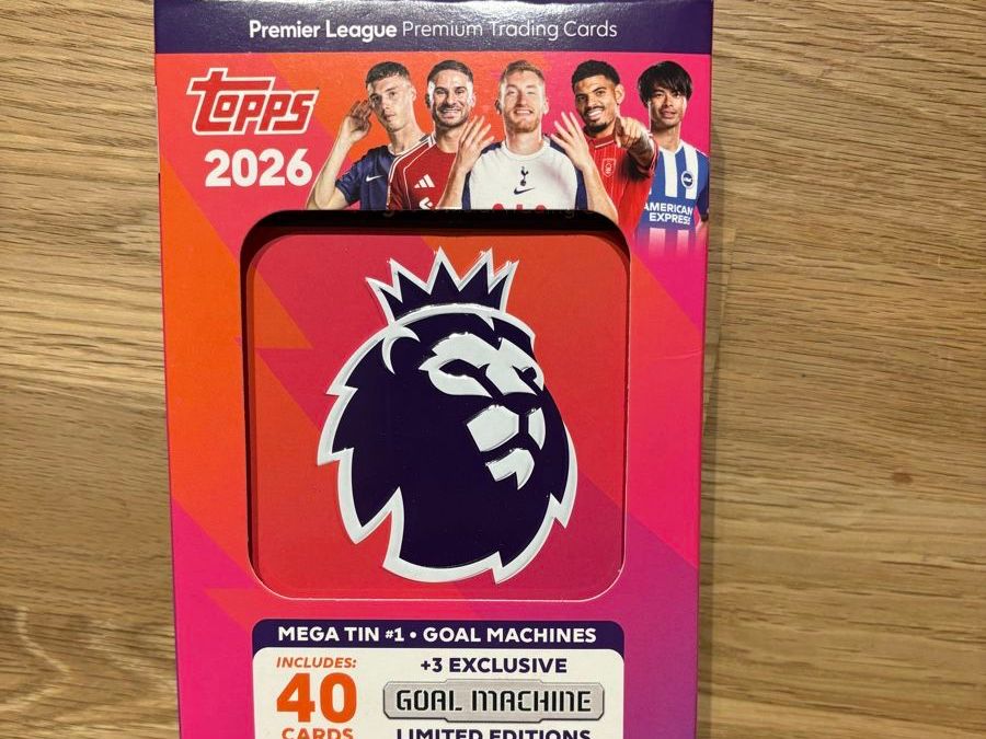 Topps Carte collezionabili: Topps 2026 Premier League, Mega Tin #1, Playercards – Nuovo e nell'imballaggio originale da Bassersdorf venduto da Cincinnati