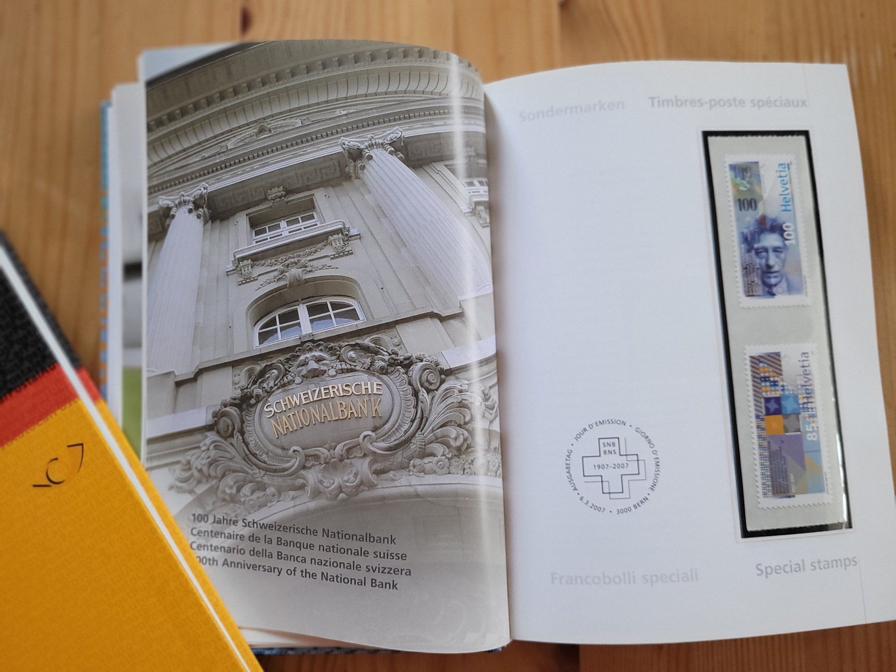 Tutti i francobolli: sehr schönes Jahrbuch 2007 postfrisch – Nuovo (secondo la descrizione) da Uetendorf venduto da Naomi2 4