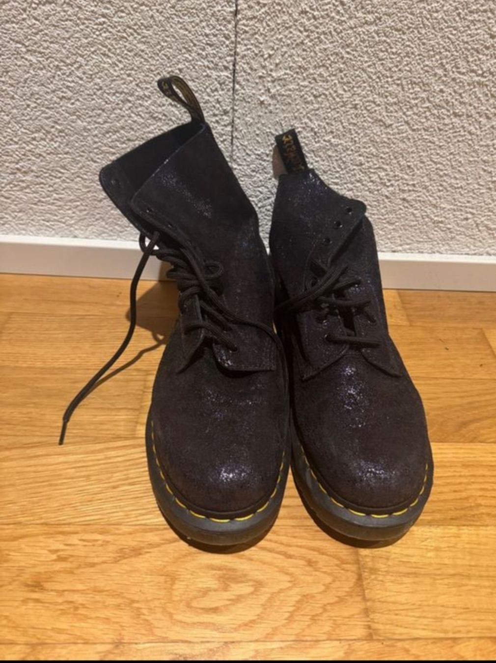 Dr. Martens Scarpe da donna: Dr. Martens Pascal 41 glitzer – Nuovo (secondo la descrizione) da Viganello venduto da sta_b86s