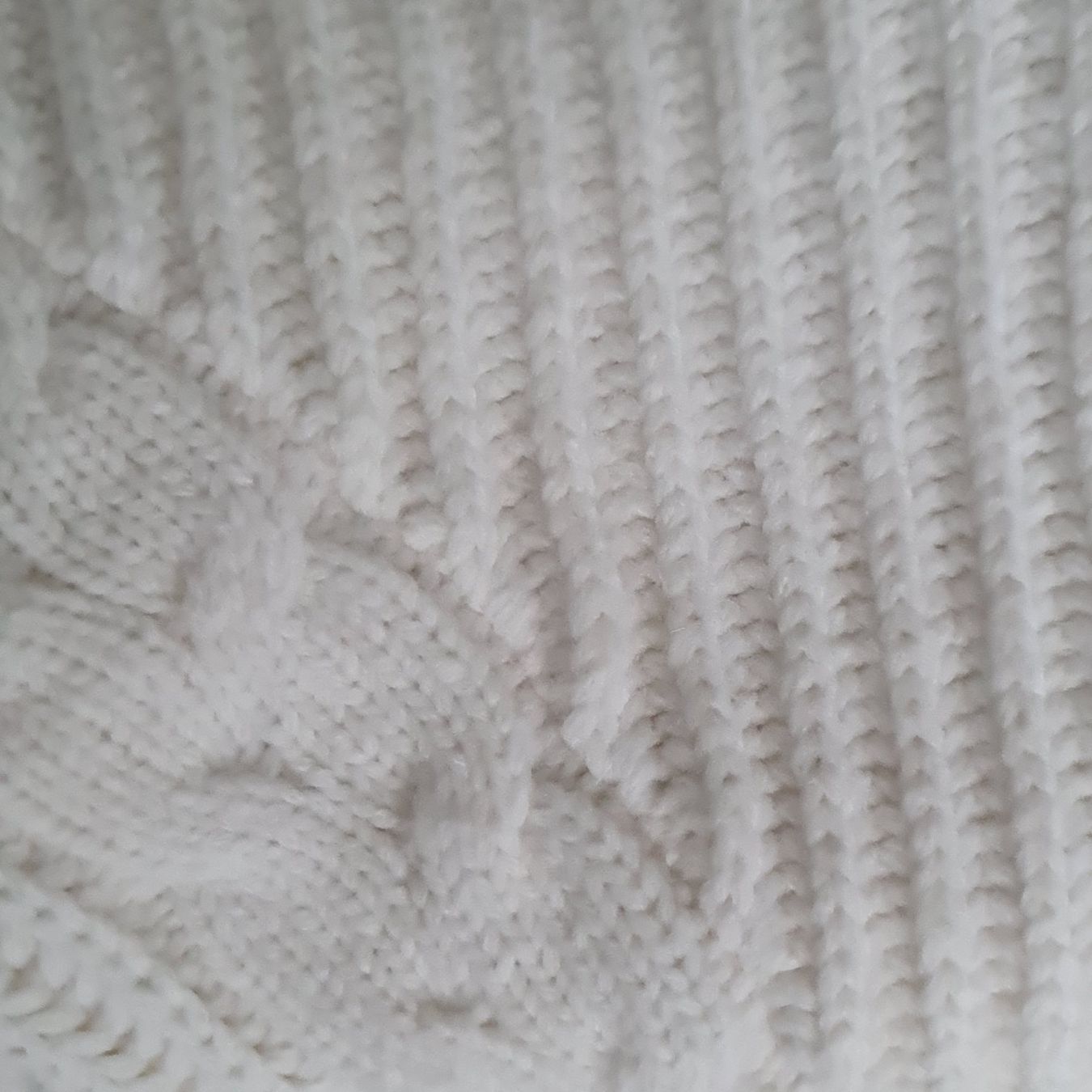 Banana Republic Pullover & Sweatshirts: Pull col roulé en maille torsadée - Blanc cassé - Taille M – Neu (gemäss Beschreibung) aus Renens VD von del_t2kx 6