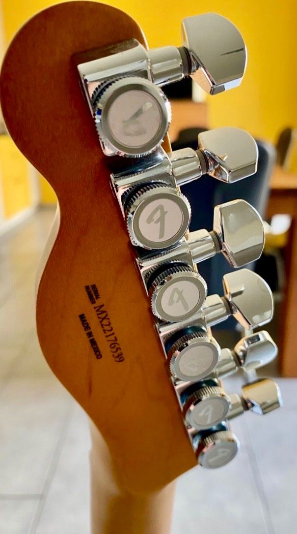 Instruments de musique: Fender Tele Player Plus – D'occasion à Bauma par Aaron700 2