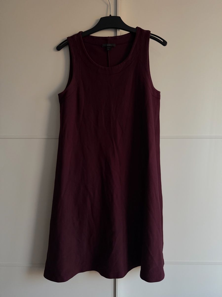 Cos Kleider: COS Kleid, bordeauxrot, Gr. XS – Gebraucht aus Winterthur von marisole4