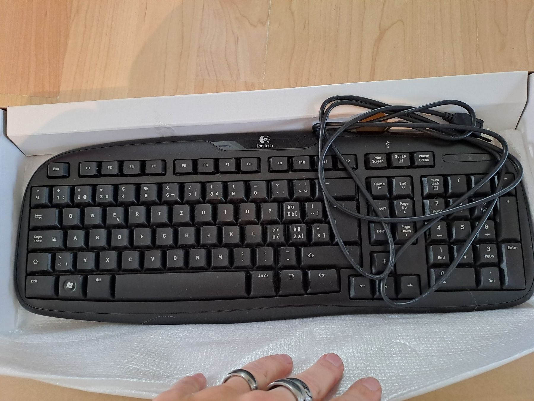 Logitech Tastaturen: Logitech Classic Keyboard 200 wenig gebraucht – Gebraucht aus Glashütten von Schwebefisch 1