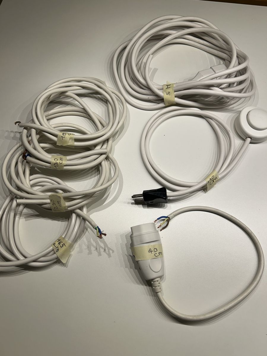 Cavi: Kabel diverse Längen – Usato da Gunten venduto da starfish3
