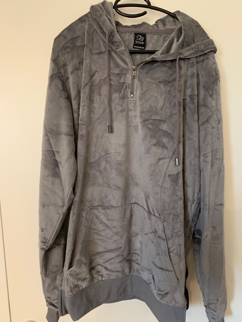 Giacche: Drop Dead Sonic Zipper XL – Nuovo (secondo la descrizione) da Dübendorf venduto da CellarSeller