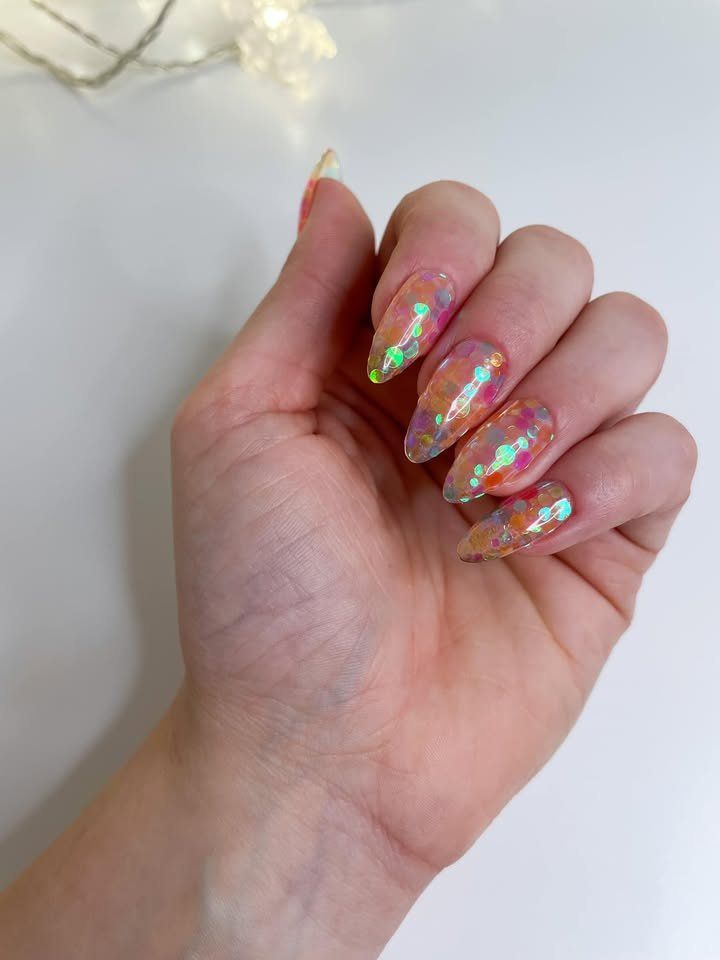 Ongles artificiels: Press on nails – Neuf avec emballage d'origine à Wil SG par ale_x2zk