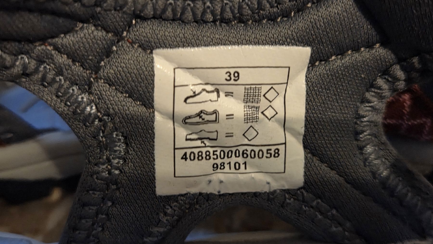 Scarpe da donna: Sandalen Grösse 39 – Usato da Kriens venduto da Na_Ro 1
