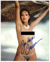 BARBARA CARRERA - *007 Bond-Girl* (20x25cm) handsigniert COA