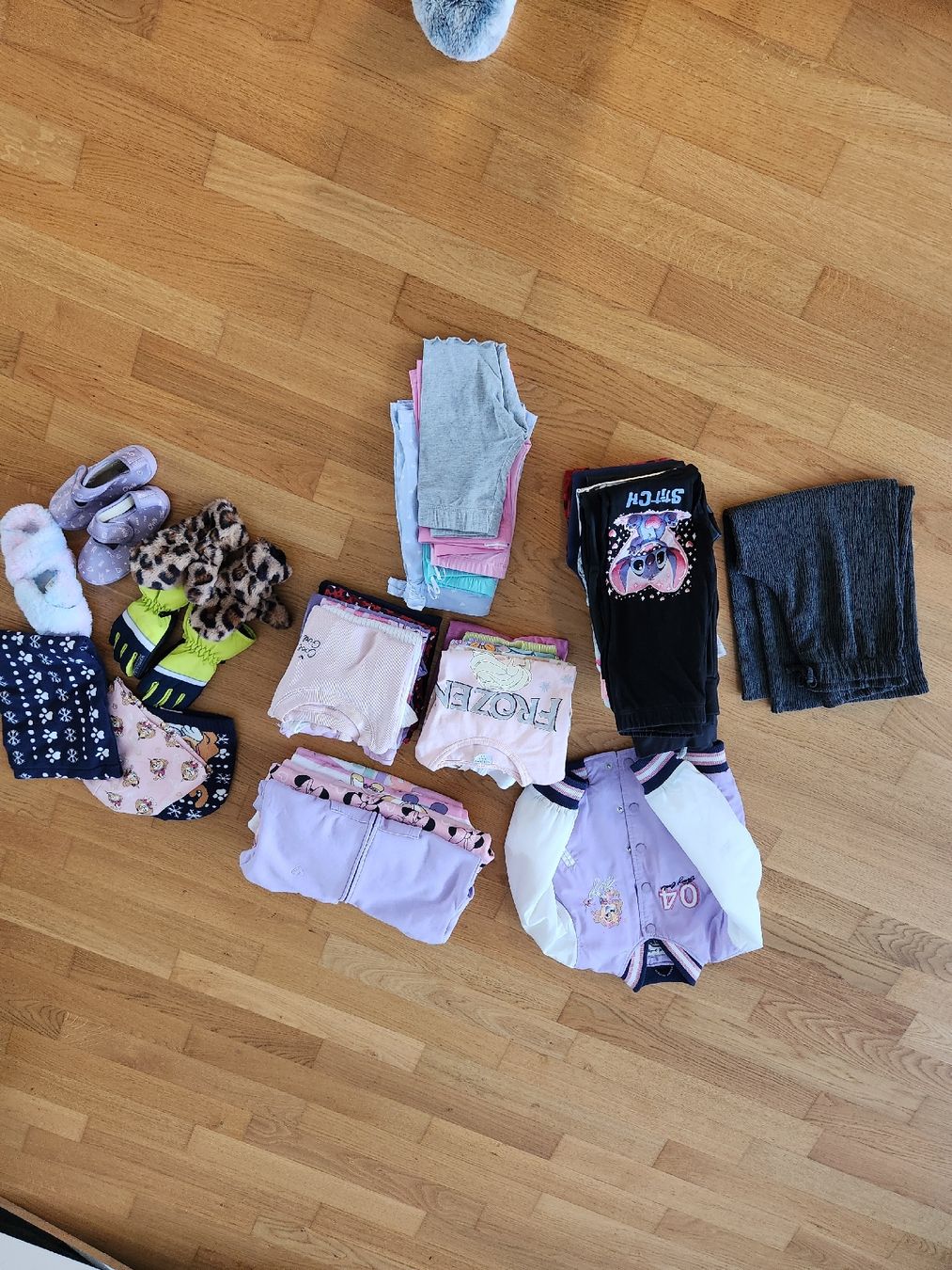 Lotti & Set di vestiti: Mädchenkleider – Nuovo (secondo la descrizione) da Bern venduto da Kljucanka 1