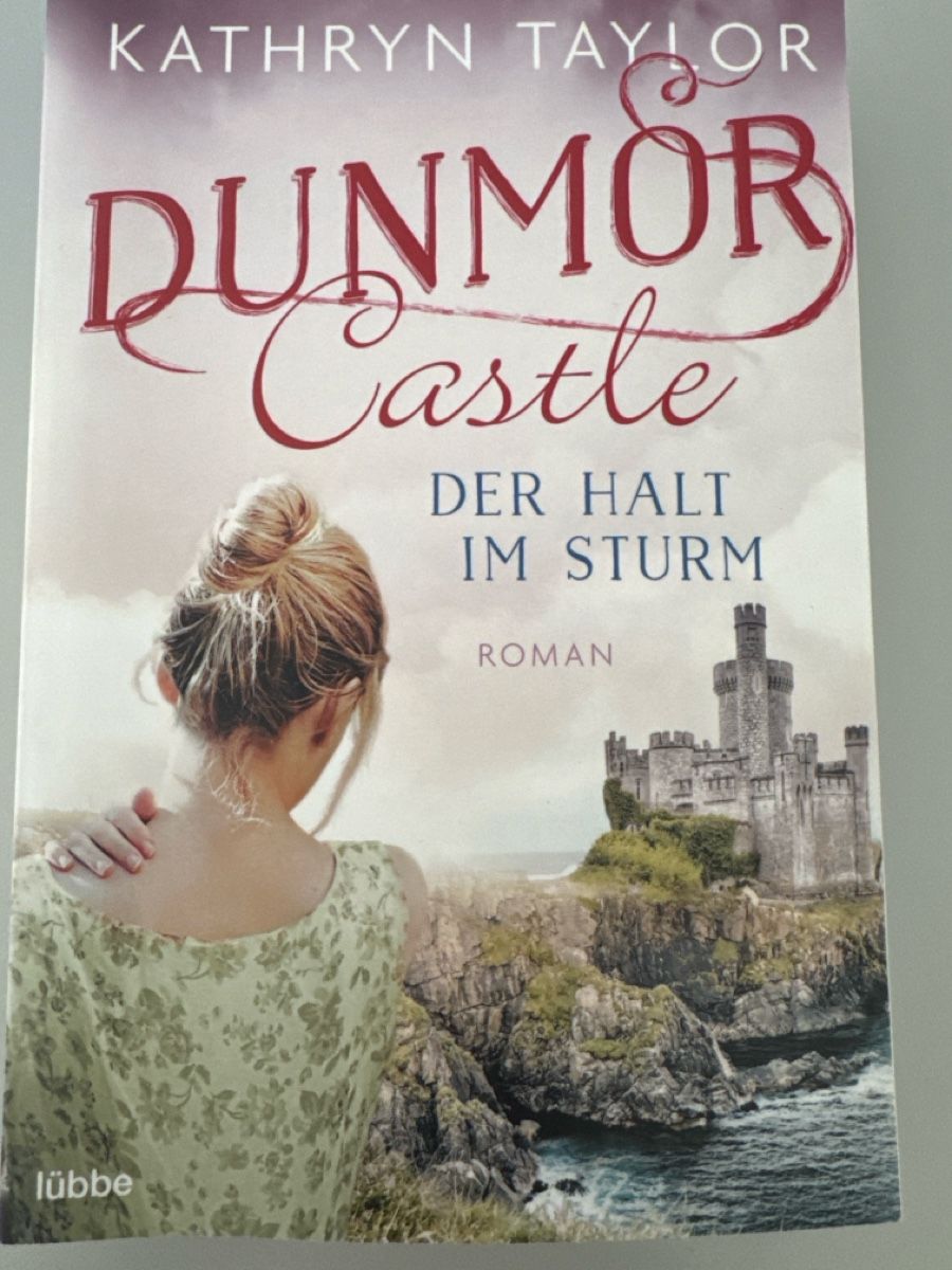 Livres: Kathryn Taylor Dunmor Castle Roman – D'occasion à Zürich par Smarties13
