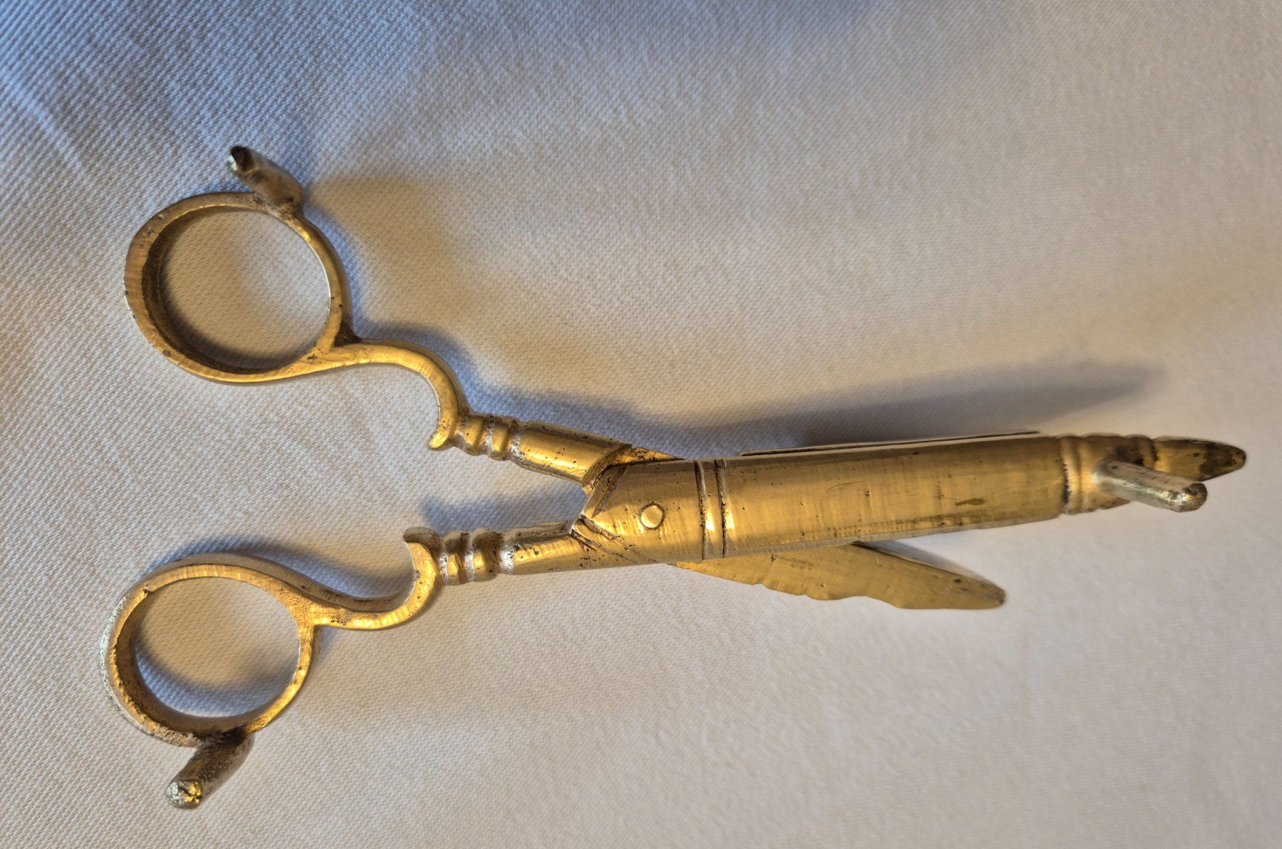 Tous les outils: Antike Messingschere, Dochtschere, ca. 19. Jh. – D'occasion à Bern par aronari 4