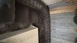 Elegante Eckcouch / Sofa mit Samtbezug, Grau - Top Zustand!