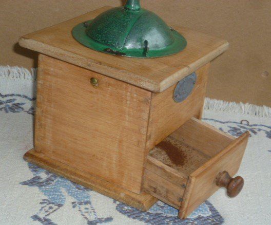 Küchengeräte: Kaffee-Mühle Mutzig Framont – Gebraucht aus Effretikon von Heimstudio 4