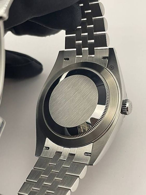Orologi: Rolex Datejust 41 - Black Dial – Usato da Genève venduto da BeWatched 3