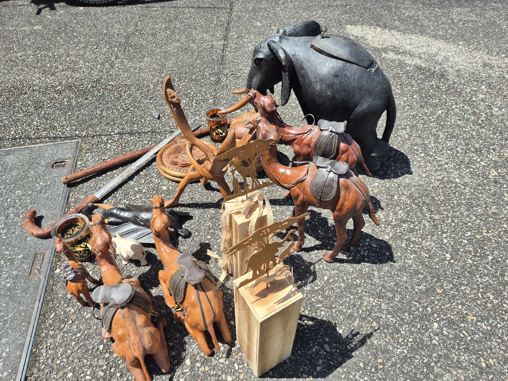 Tutte le decorazioni: Afrikanische Figuren Deko  – Usato da Wynau venduto da Bastel87 3