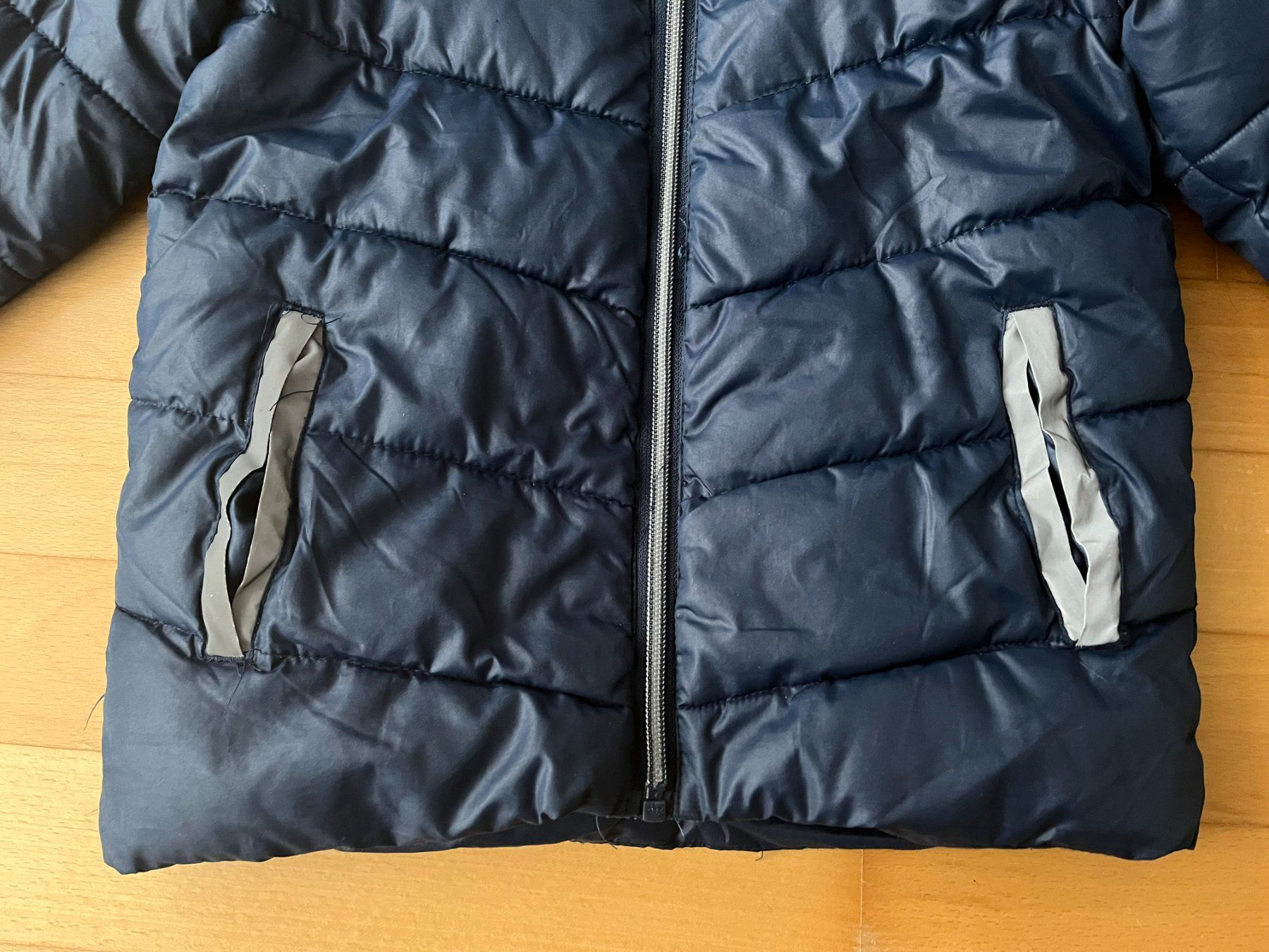 Giacche & Cappotti: Dickere Steppjacke – Usato da Muttenz venduto da Juvenile33 4
