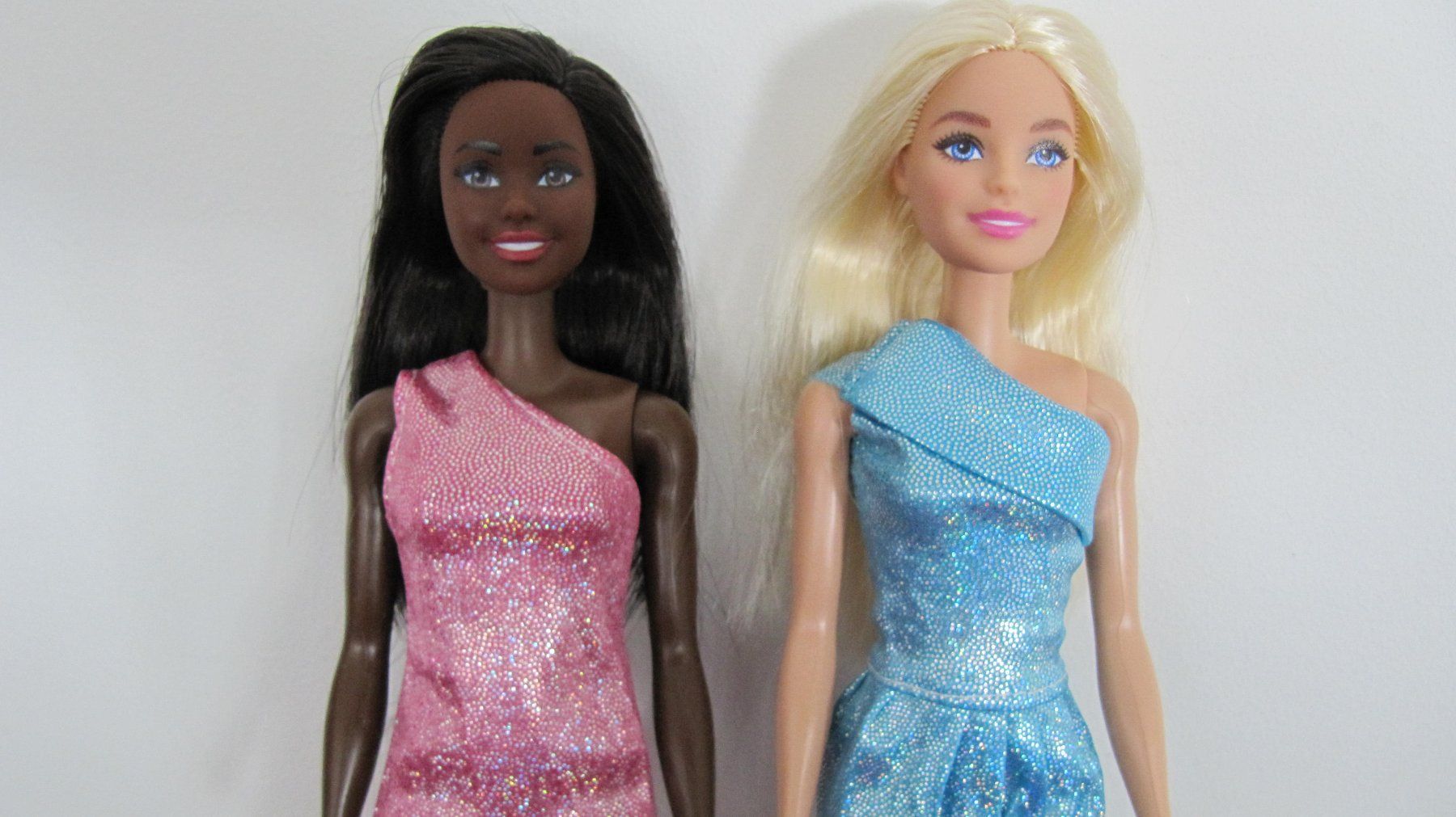 Bambole: Barbie Puppen - elegant - mit Handtaschen – Usato da Brunnen venduto da Kiwiland1 4
