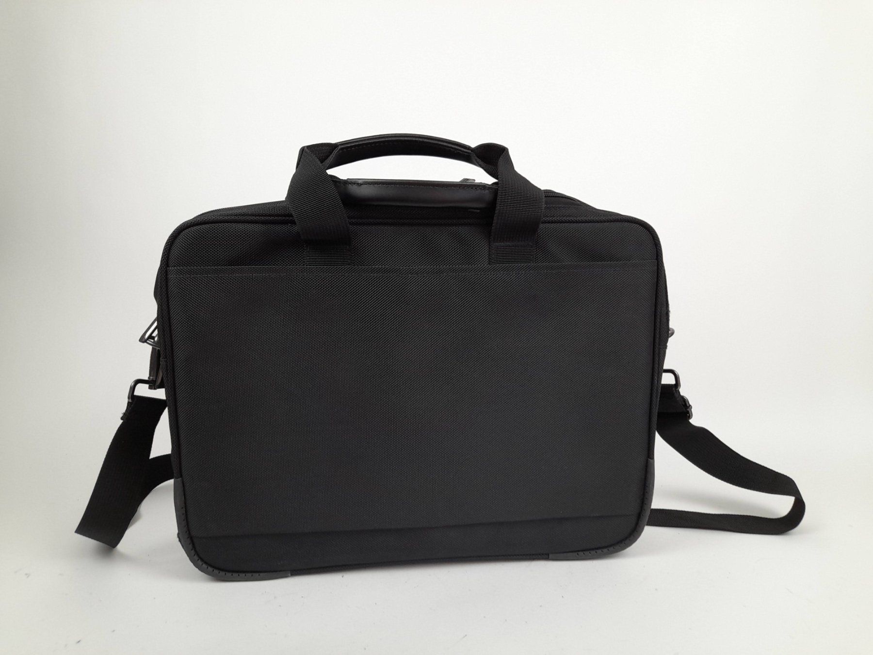 Taschen: DICOTA Laptop Tasche – Gebraucht aus Liebefeld von Restwert_Liebefeld 1